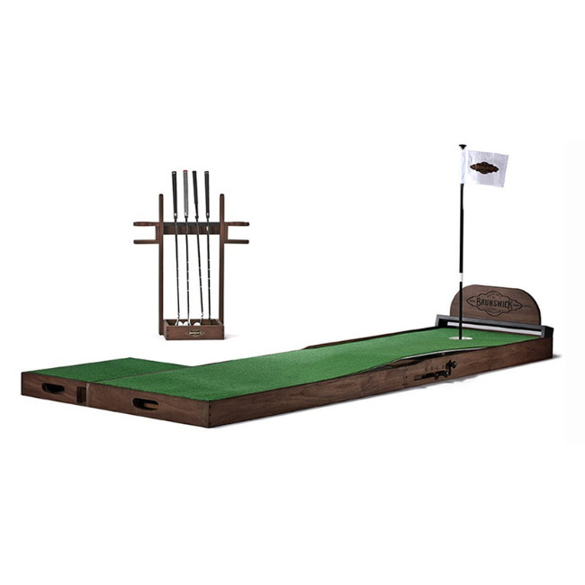 The Ross Putting Green