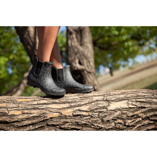 Roma Chelsea Women’s Matte Leopard Rain Boots